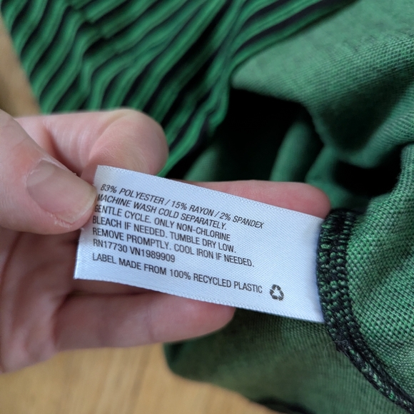 Future Collective Kahlana Barfield Striped Green Long Sleeve Crop Top Size S - Picture 6 of 6